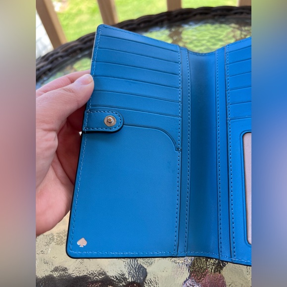 Kate Spade cameron monotone large slim bifold NWOT - Picture 5 of 7